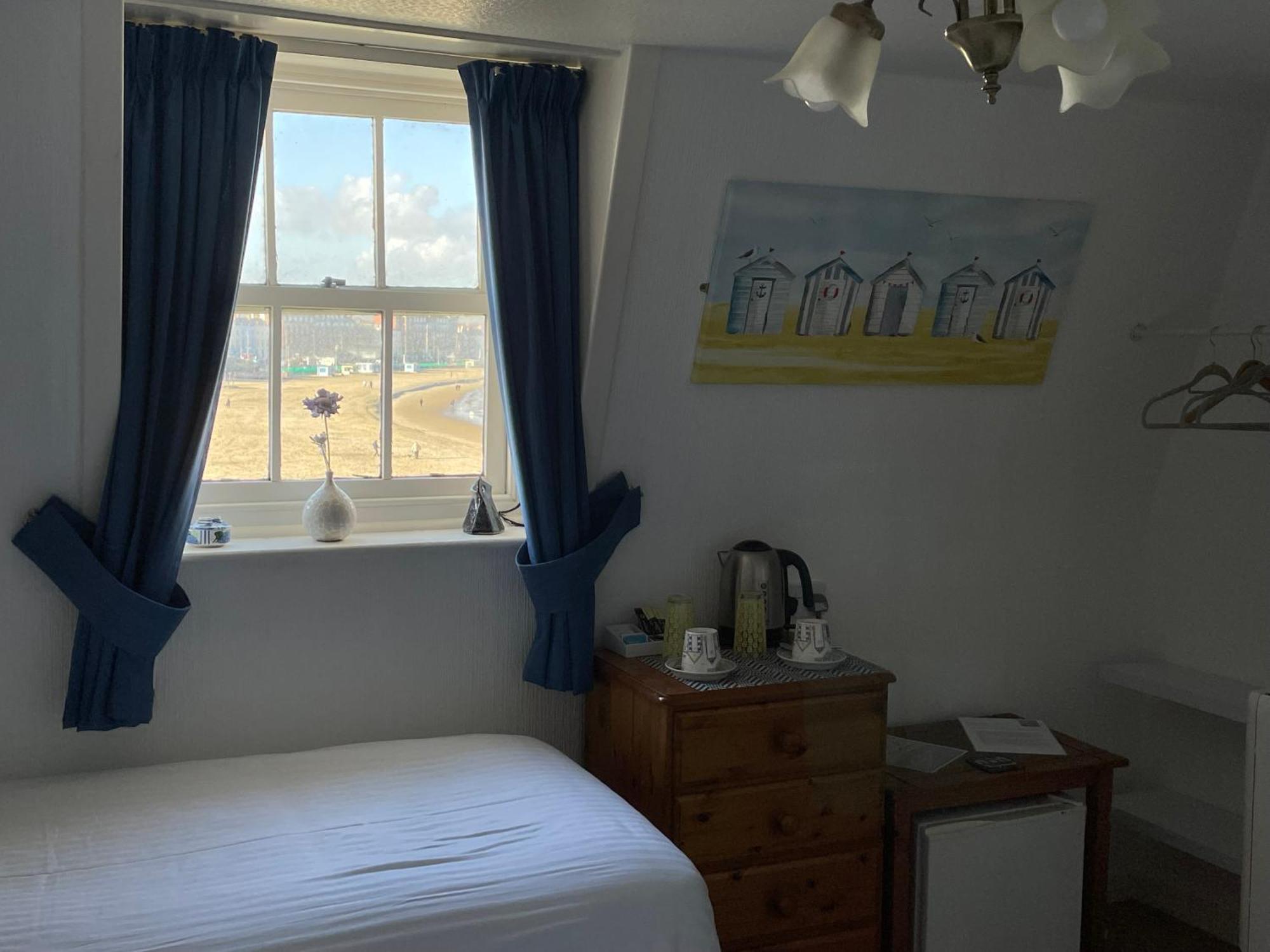Seascape Guest House 韦茅斯 外观 照片