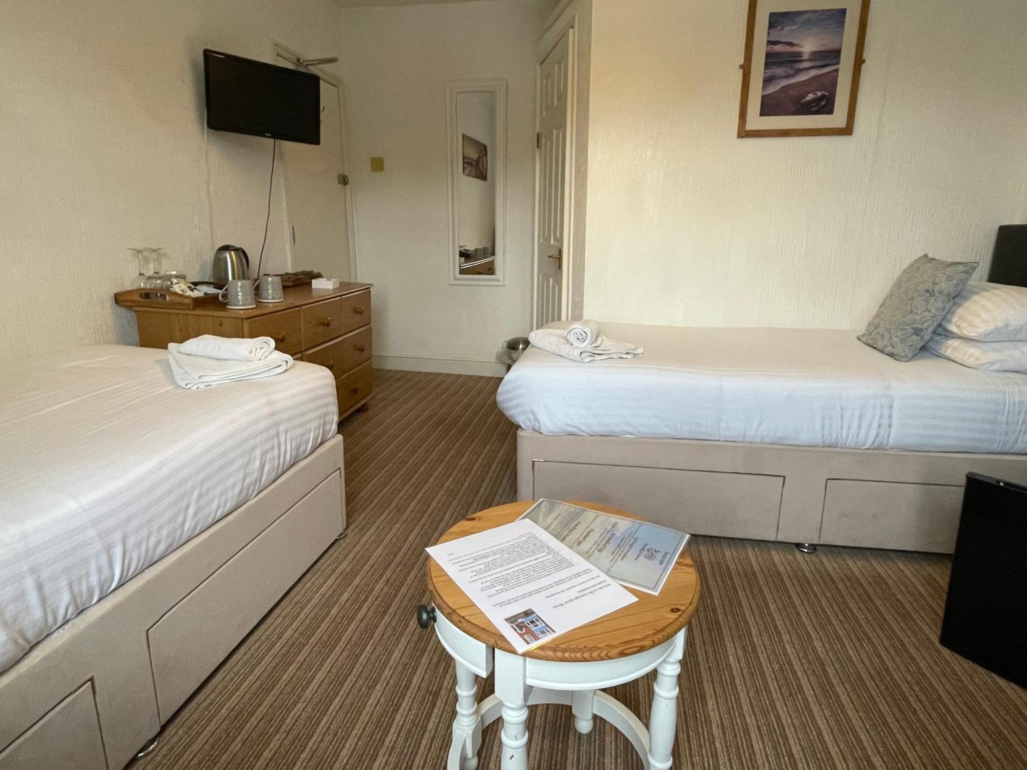 Seascape Guest House 韦茅斯 外观 照片