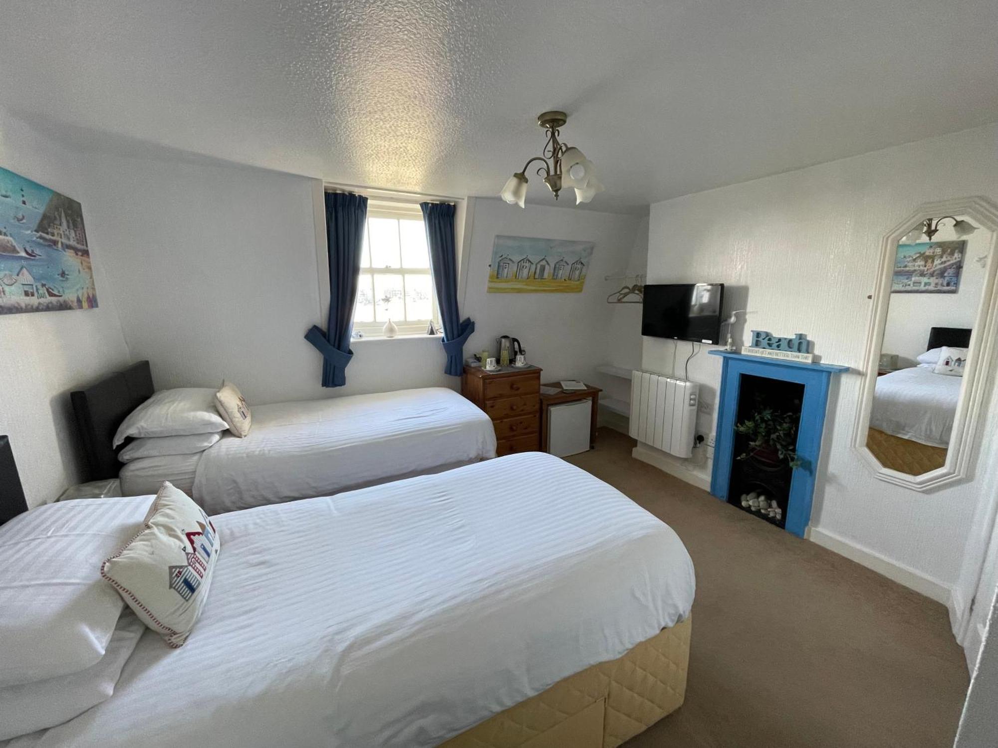 Seascape Guest House 韦茅斯 外观 照片